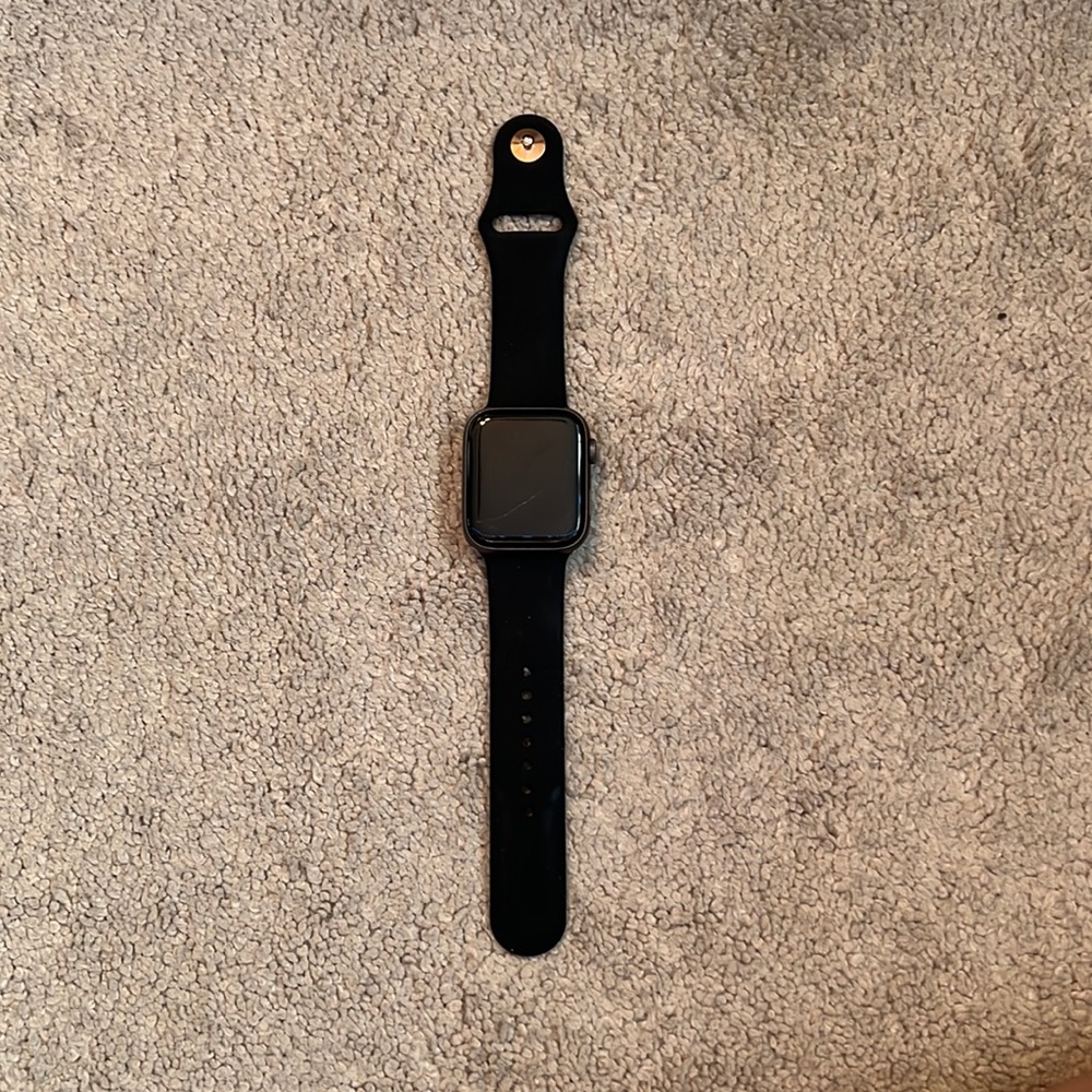 Apple Watch Series 4 44mm Nike Edition